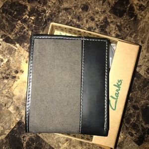Leather/fabric wallet